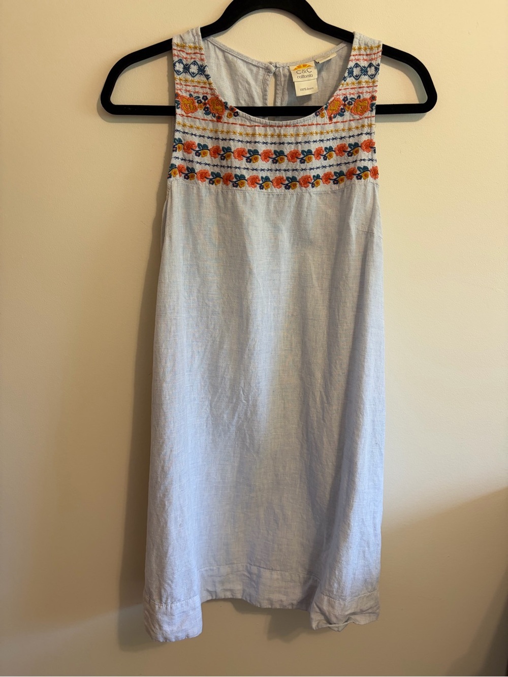 C&C CALIFORNIA- size small embroidered light blue linen sleeveless shift dress